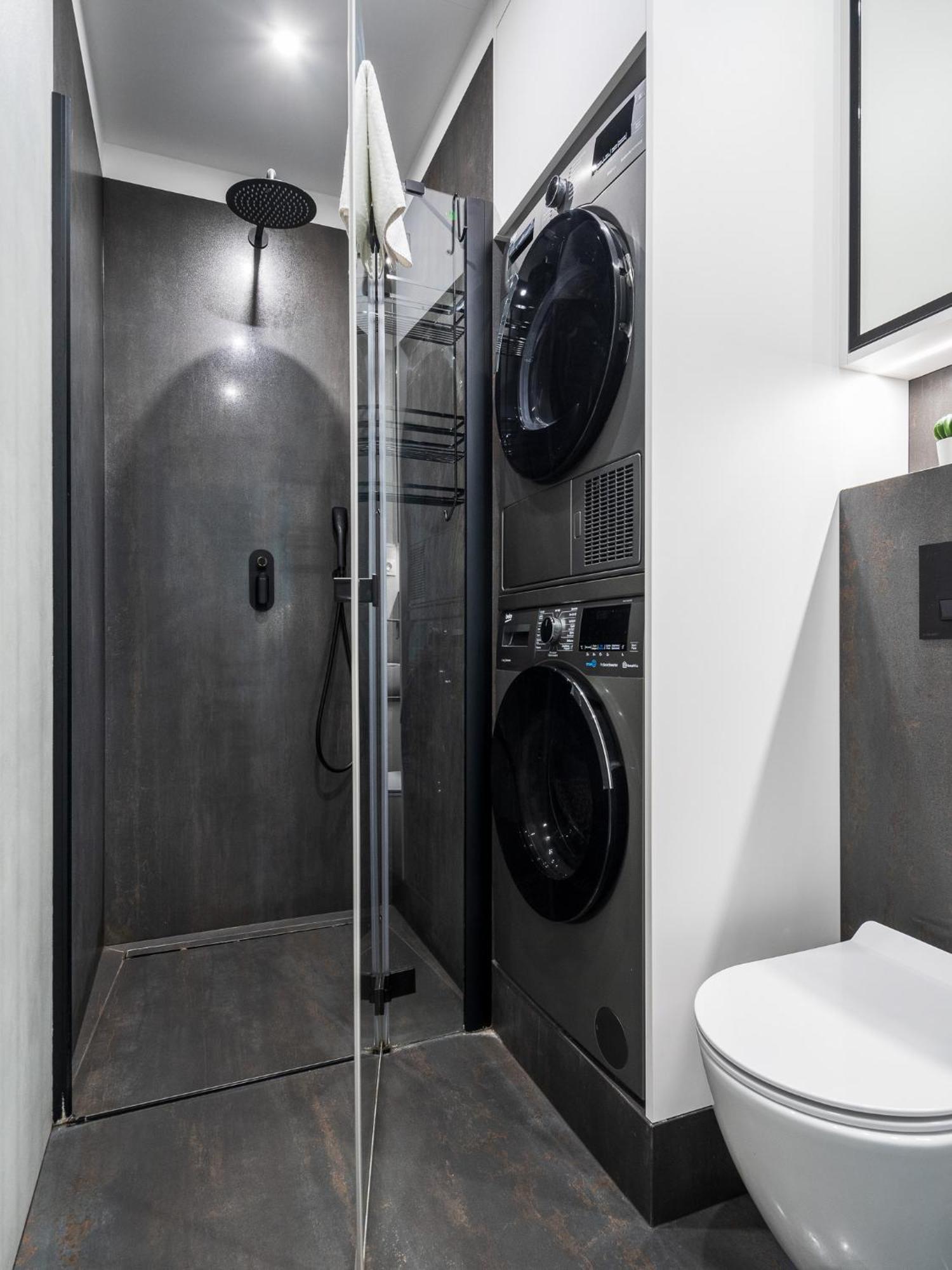 Wola Tower Deluxe Separate Bedroom With Free Garage - By Perfect Apart Varsovia Exterior foto